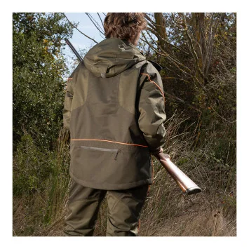 Chaqueta Chiruca Atalanta 01 CH+ verde impermeable y transpirable con capucha desmontable y múltiples bolsillos