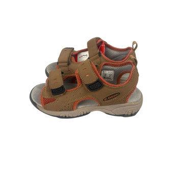 Sandalia infantil Chiruca Ranger 04 marrón con velcros, ideal para montaña