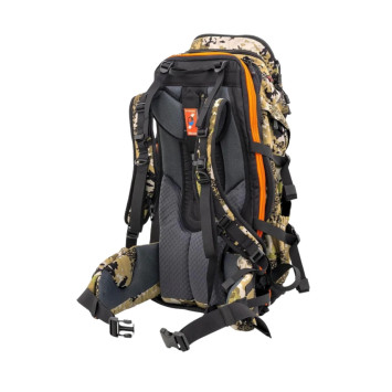 Mochila Blaser Ultimate Expedition HunTec camo vista trasera con sistema acolchado y correas ajustables en Carril Outdoor.