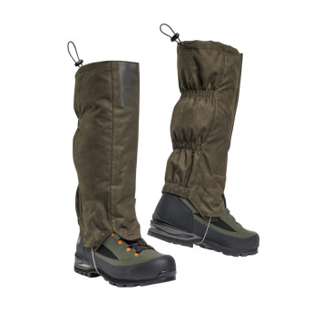Polainas Beretta Tech Ankle colocadas sobre botas de montaña en Carril Outdoor