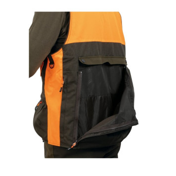 Detalle lateral del chaleco HART Armotion Class-V Blaze con bolsillo trasero abierto en Carril Outdoor