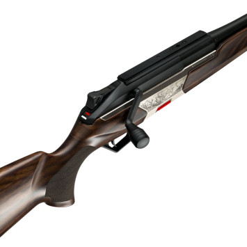Detalle del cerrojo lineal del rifle Beretta BRX1 500 Años Edición Limitada