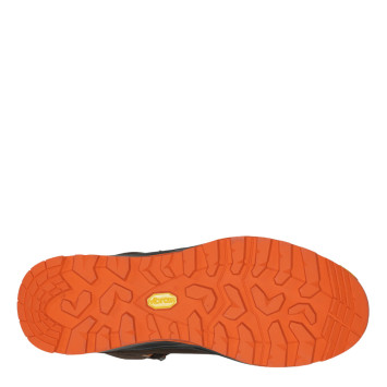 Suela Vibram Iron naranja de la bota de caza Chiruca Cedro Force Hi Vis 12 con dibujo de tacos para mayor adherencia.